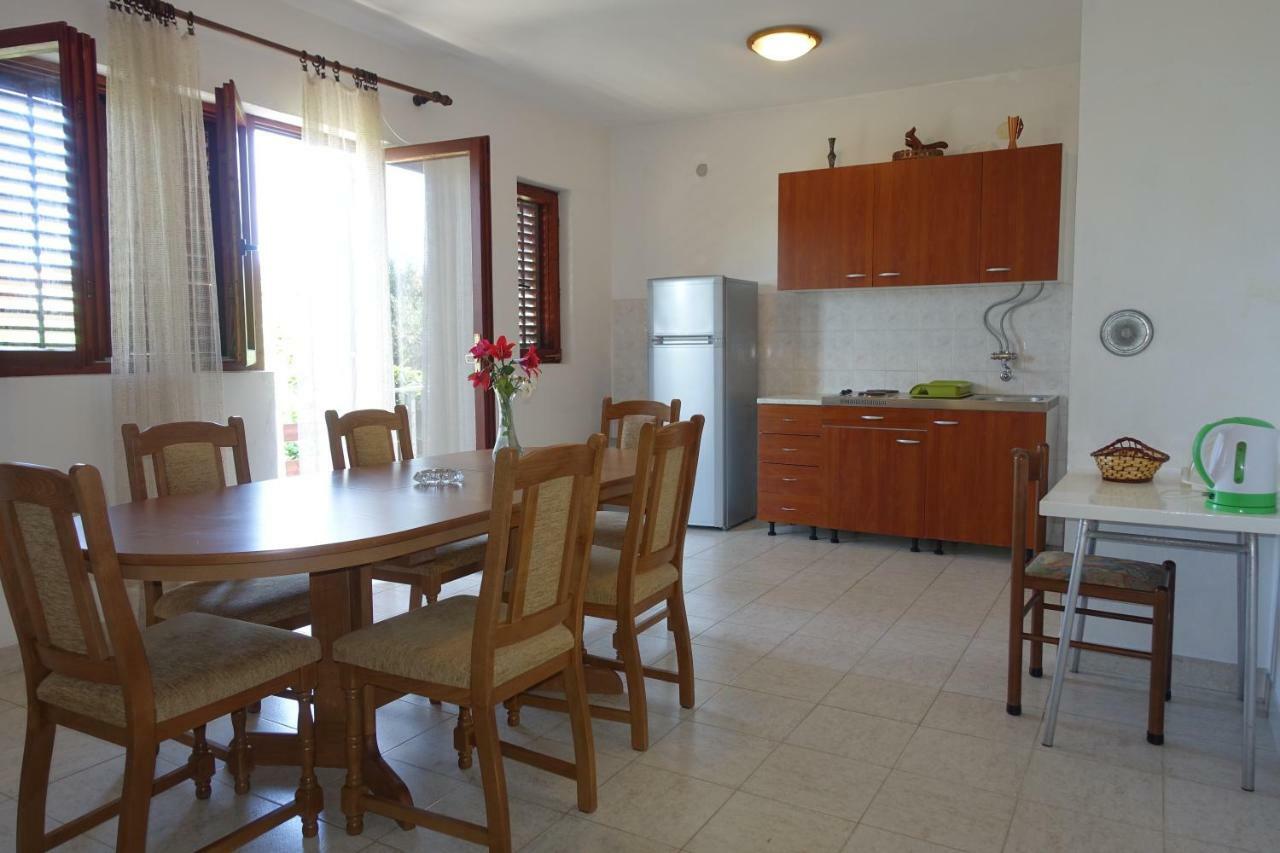 Apartment Dede 닌 외부 사진